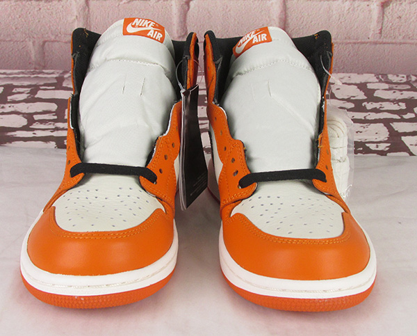 ナイキ 555088 113 16年 エアジョーダン1レトロHIGH OG SHATTERED BACKBOARD AWAY スニーカーの販売