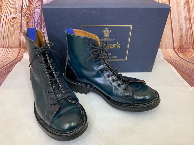 ハミングバーズヒル別注、Tricker's(トリッカーズ)のコードバン