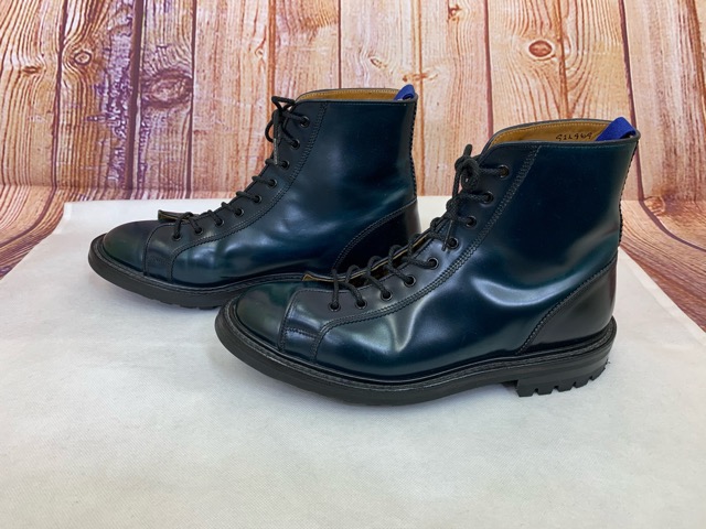 ハミングバーズヒル別注、Tricker's(トリッカーズ)のコードバン