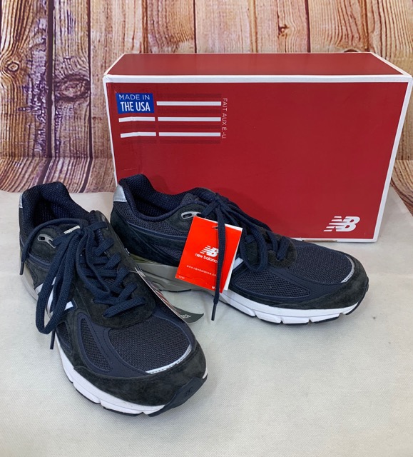 NEW BALANCE（ニューバランス）のスニーカー、M990NV