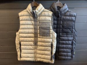 STONE ISLAND ストーンアイランド パッカブル ダウンベストを買取しました。