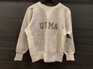 VINTAGE CHANPION 70’S ビンテージ チャンピオン USMA 染み込みプリント リバースウィーブを買取しました！