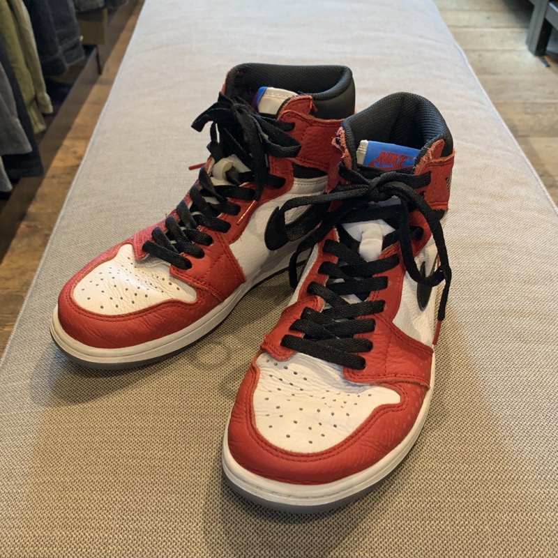 ナイキの買取実績 555088-602 エアジョーダン1 スパイダーマン