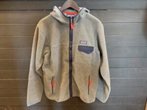 Patagonia パタゴニア ライトウェイト シンチラ スナップT フーディを買取しました！