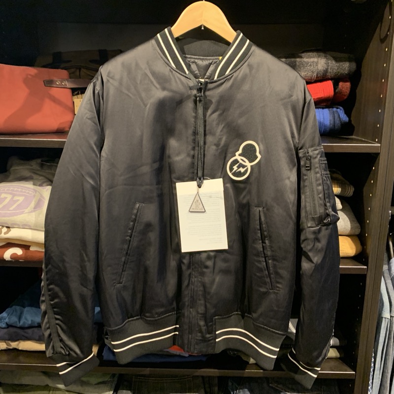 MONCLER GENIUS（モンクレール ジーニアス）×FRAGMENT（フラグメント）のKool & The Gang Spirit of the Boogie HAN BOMBERを買取りしました！