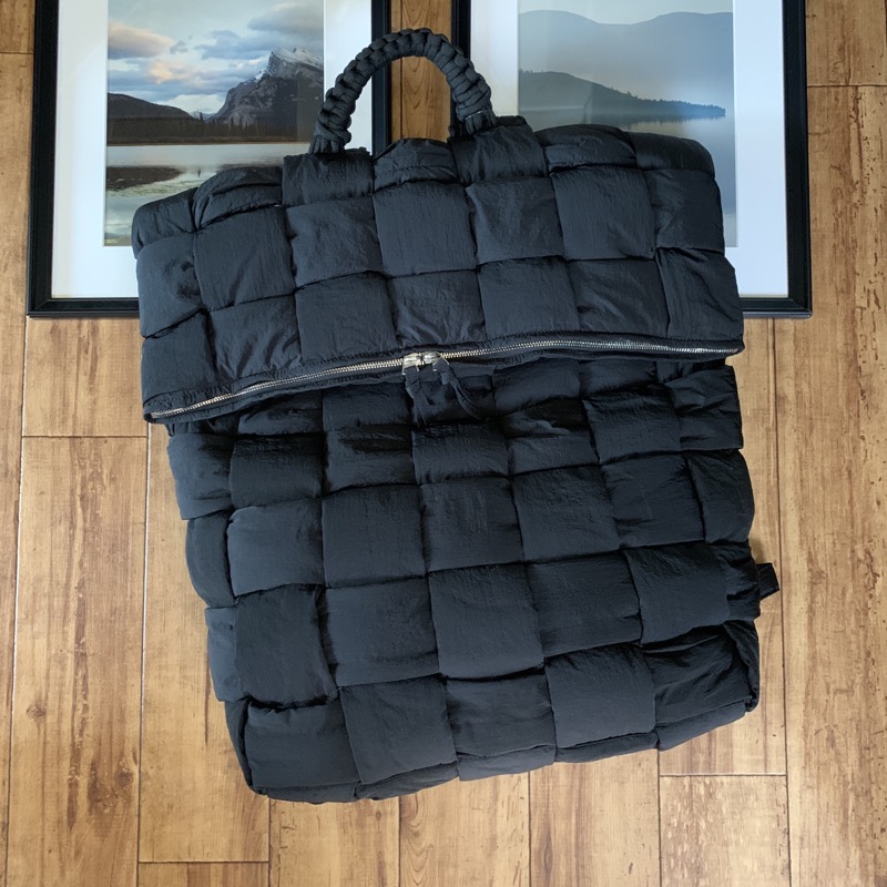Bottega Veneta(ボッテガ・ヴェネタ)のザ・パデッド バックパックの