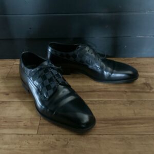 LOUIS VUITTON（ルイヴィトン）のレザーシューズ オースマン・ラインダービー ダミエを買取りました！