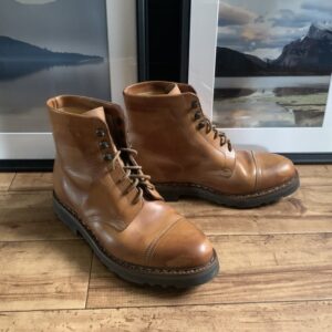 John Lobb(ジョンロブ)のコテージライン カントリーブーツ BARROWを買取りしました!