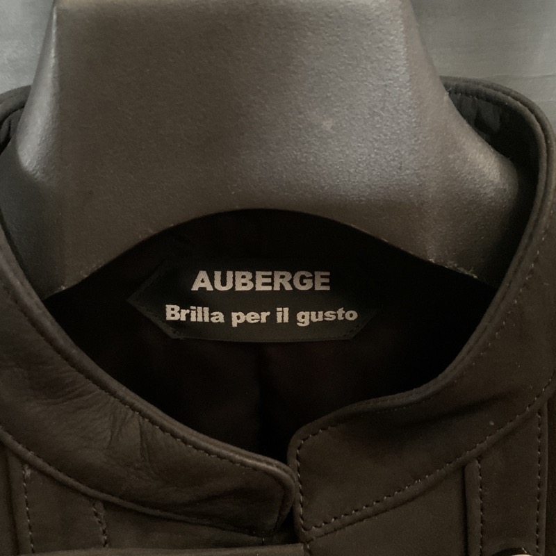 AUBERGE×Brilla per il gusto（オーベルジュ×ブリッラペルイルグスト） スタンドカラー レザージャケット