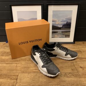 LOUIS VUITTON（ルイヴィトン）の1A8UZL ランアウェイ スニーカーを買取りしました！