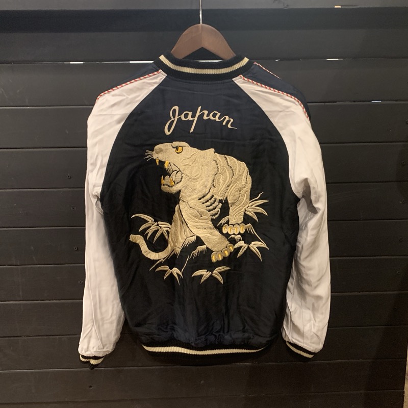 テーラー東洋のTT14814 スカジャン “WHITE TIGER” × “JAPAN MAP” (AGING MODEL)を買取りしました！