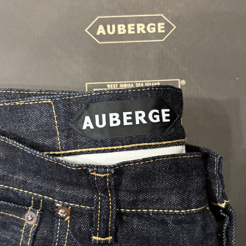 AUBERGE(オーベルジュ) CARIBXX ジーンズ デニムパンツ