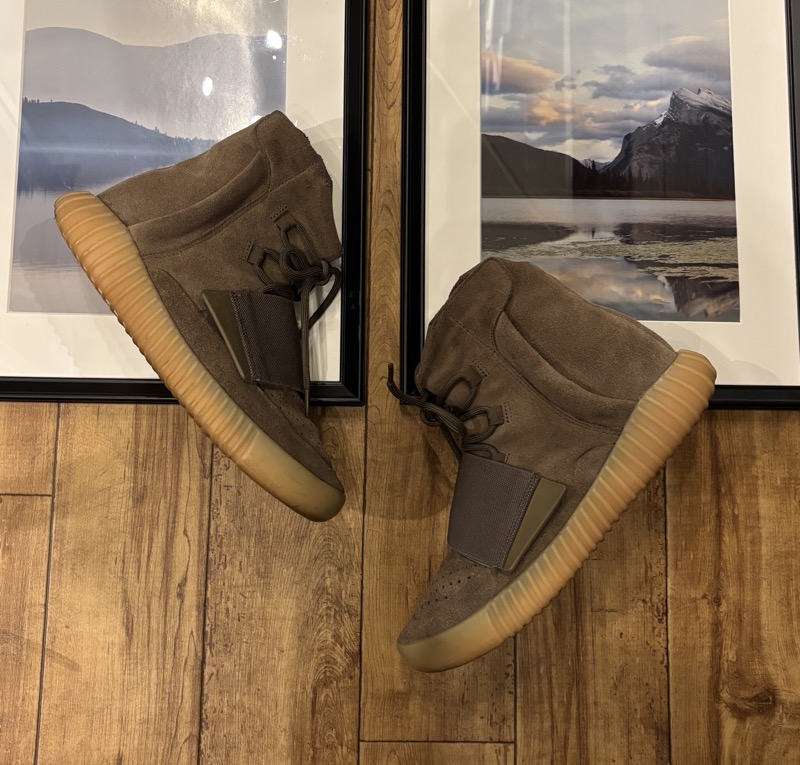 adidas（アディダス） BY2456 YEEZY BOOST 750 LIGHT BROWN