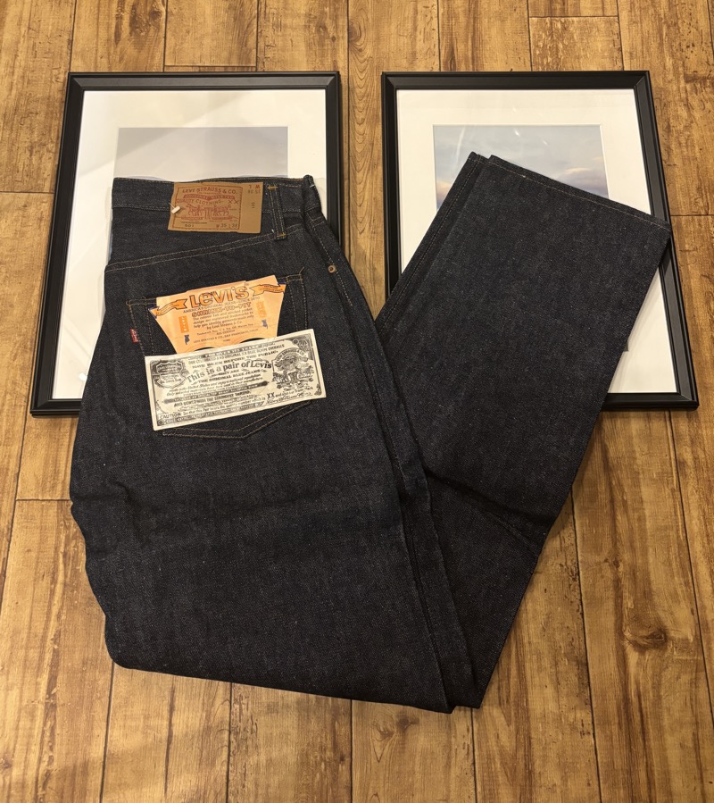 ビンテージ Levi’s (リーバイス) の501 ジーンズ デニムパンツ 66前期を買取りしました！