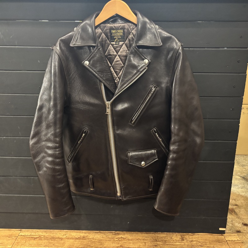FINE CREEK LEATHERS（ファインクリークレザーズ） レザー