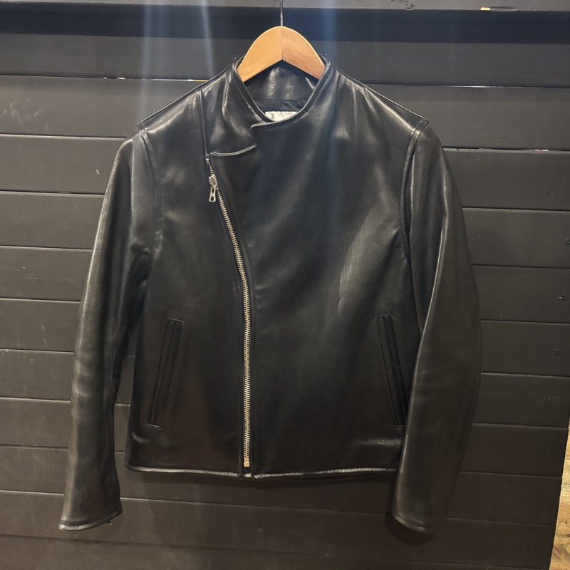 BRU NA BOINNE(ブルーナボイン)の5L-0001-3 アランジャケット ホースハイドを買取りしました!