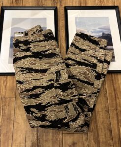 THE REAL McCOY’S(リアルマッコイズ)のタイガーカモ トラウザー カーゴパンツ ゴールドトーンを買取りしました！