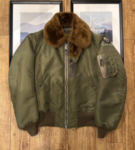 BUZZ RICKSON’S(バズリクソンズ) BR15321/BR15322 B-15C フライトジャケットの買取実績