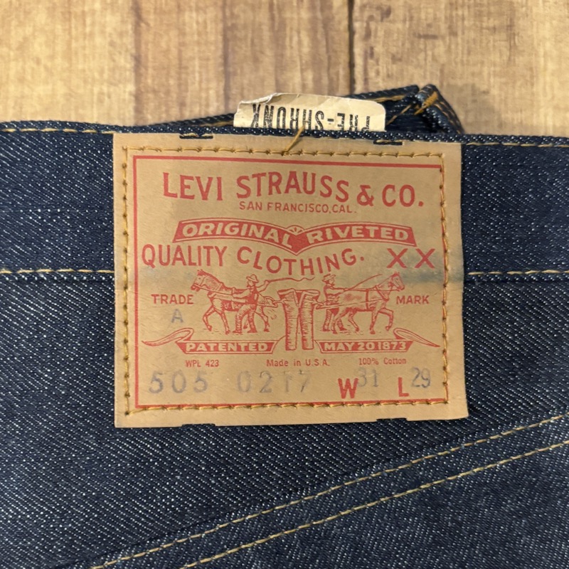 ビンテージ Levi's (リーバイス) 505 ジーンズ デニムパンツ bigE Aタイプ 耳付き デッドストック
