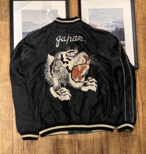 TAILOR TOYO(テーラー東洋) TT15052 Mid 1950s Style Acetate Souvenir Jacket “TIGER HEAD” × “CHEVY LOVER” スカジャンの買取実績