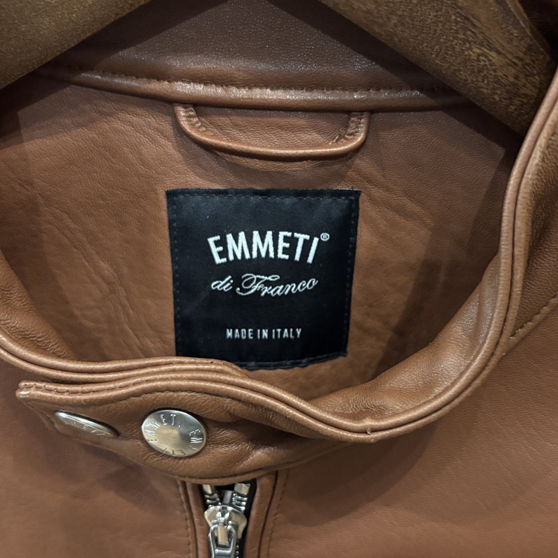 EMMETI(エンメティ)H UOMO アッカ ウォモ シングルライダースジャケット